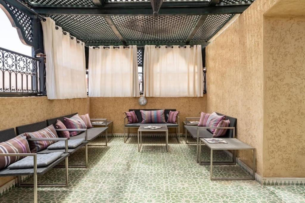 Charmant Riad Privatif Au Coeur De La Medina Villa Marrakesh Exterior photo